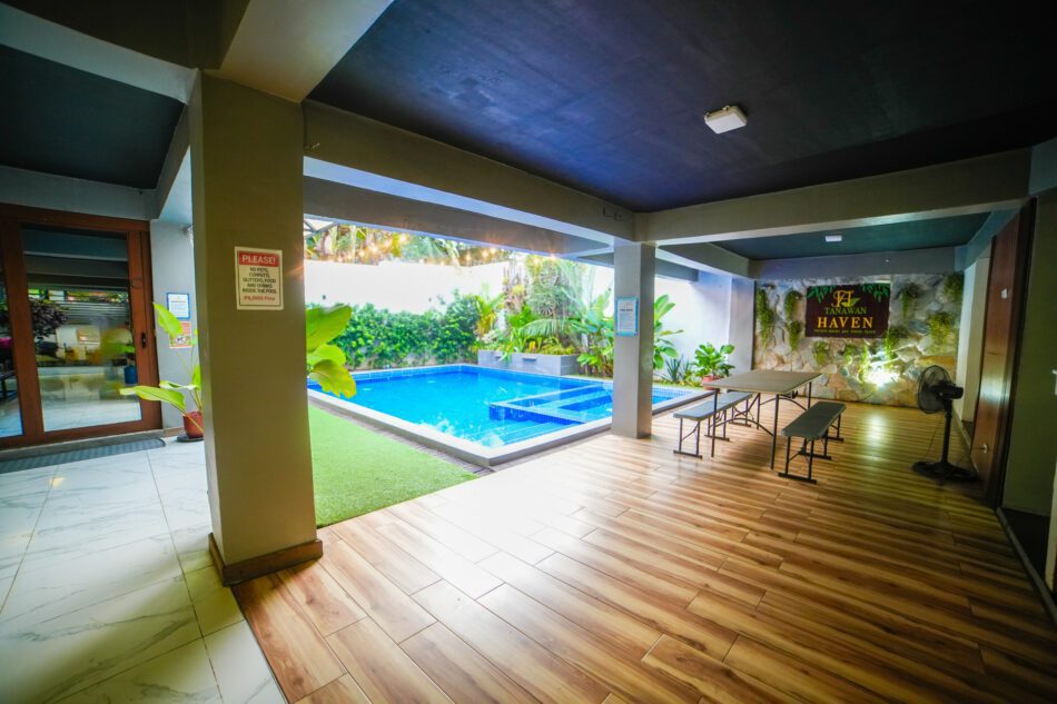 Lounge Area